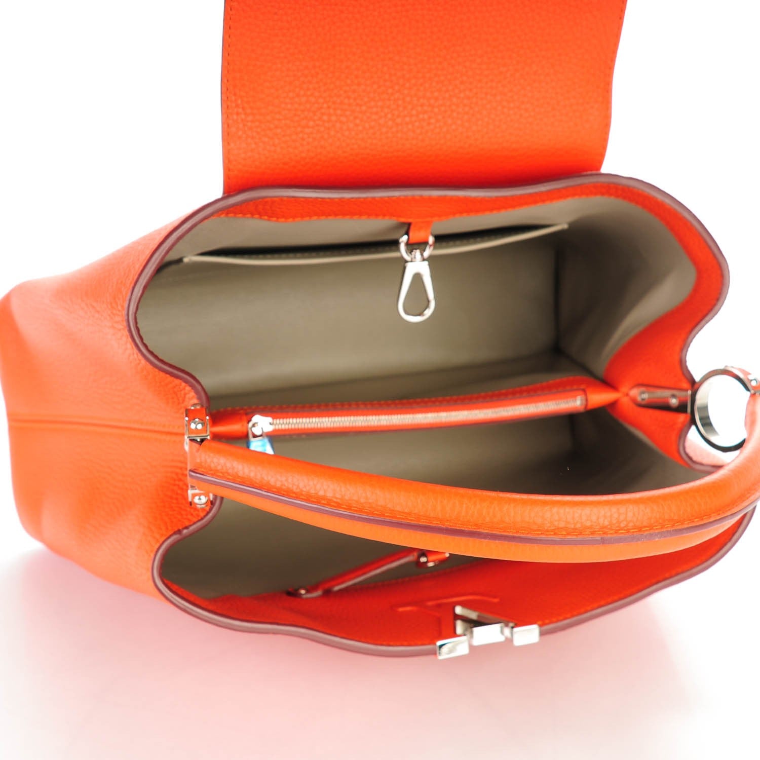 Louis Vuitton Taurillon Capucines MM Clementine 5 of 7