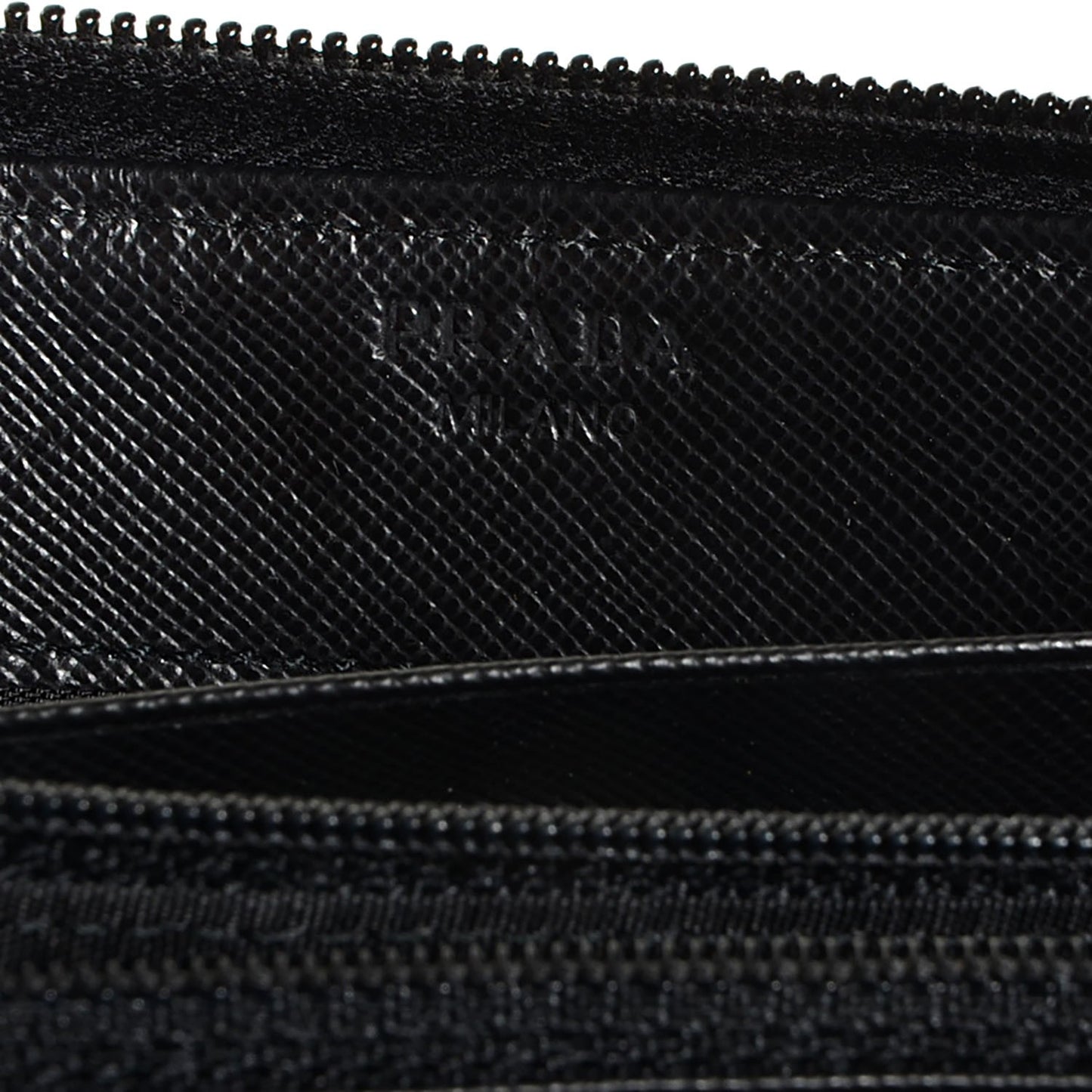 Tessuto Nylon Zip Around Wallet Nero Black