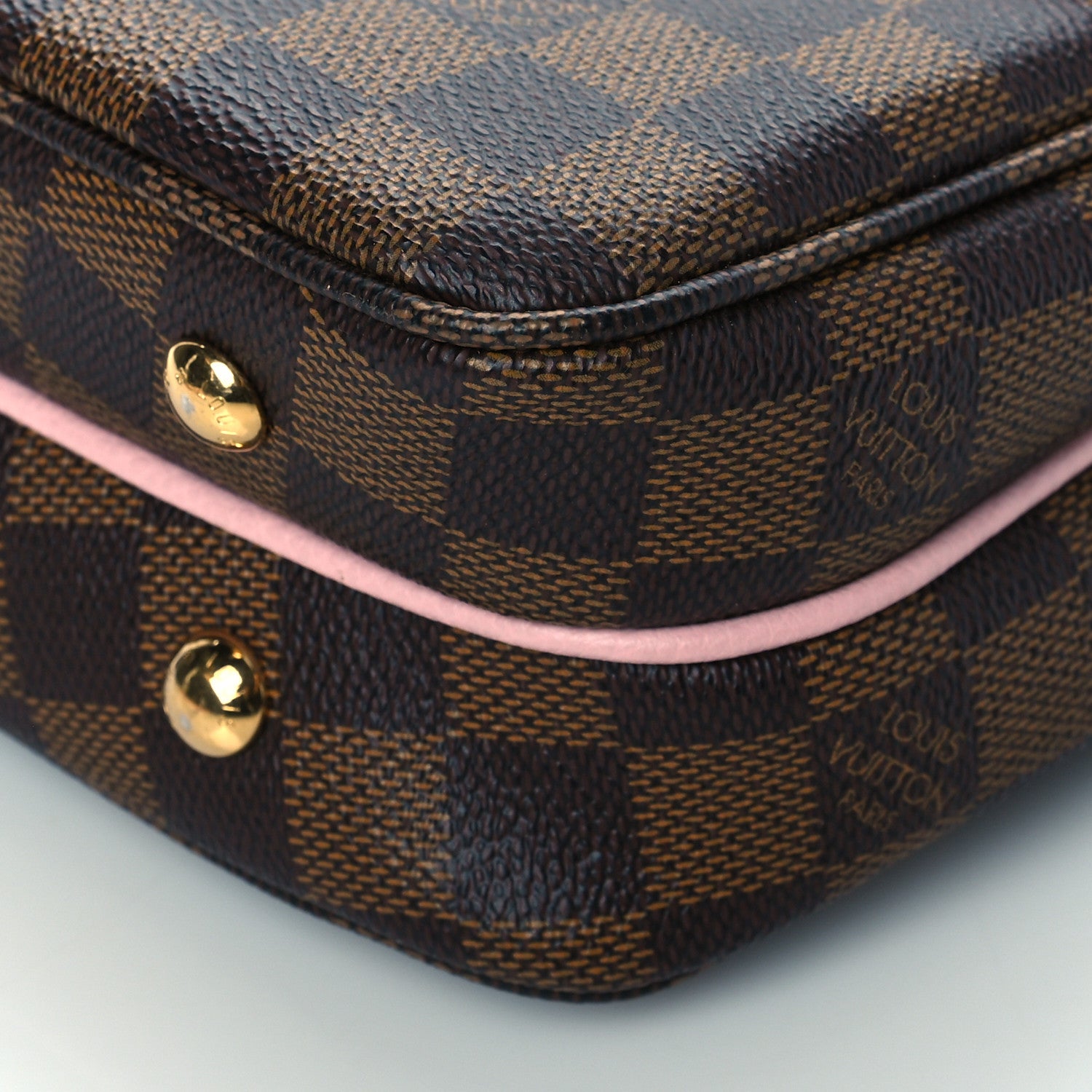 Louis Vuitton Damier Ebene Clapton Magnolia 9 of 9