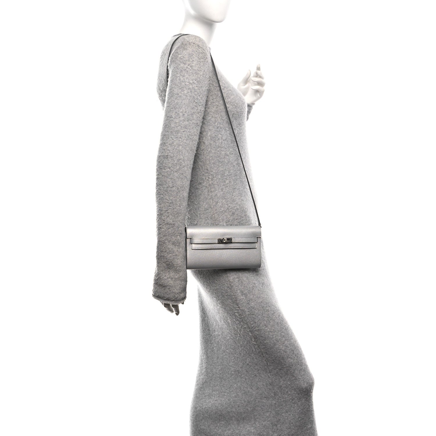 Hermes Metallic Chevre Chamkilight Kelly Wallet To Go Argent 2 of 11