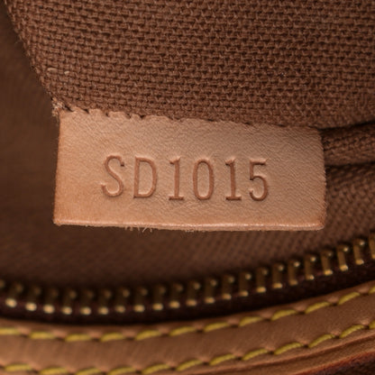 Louis Vuitton Monogram Batignolles Vertical 7 of 11