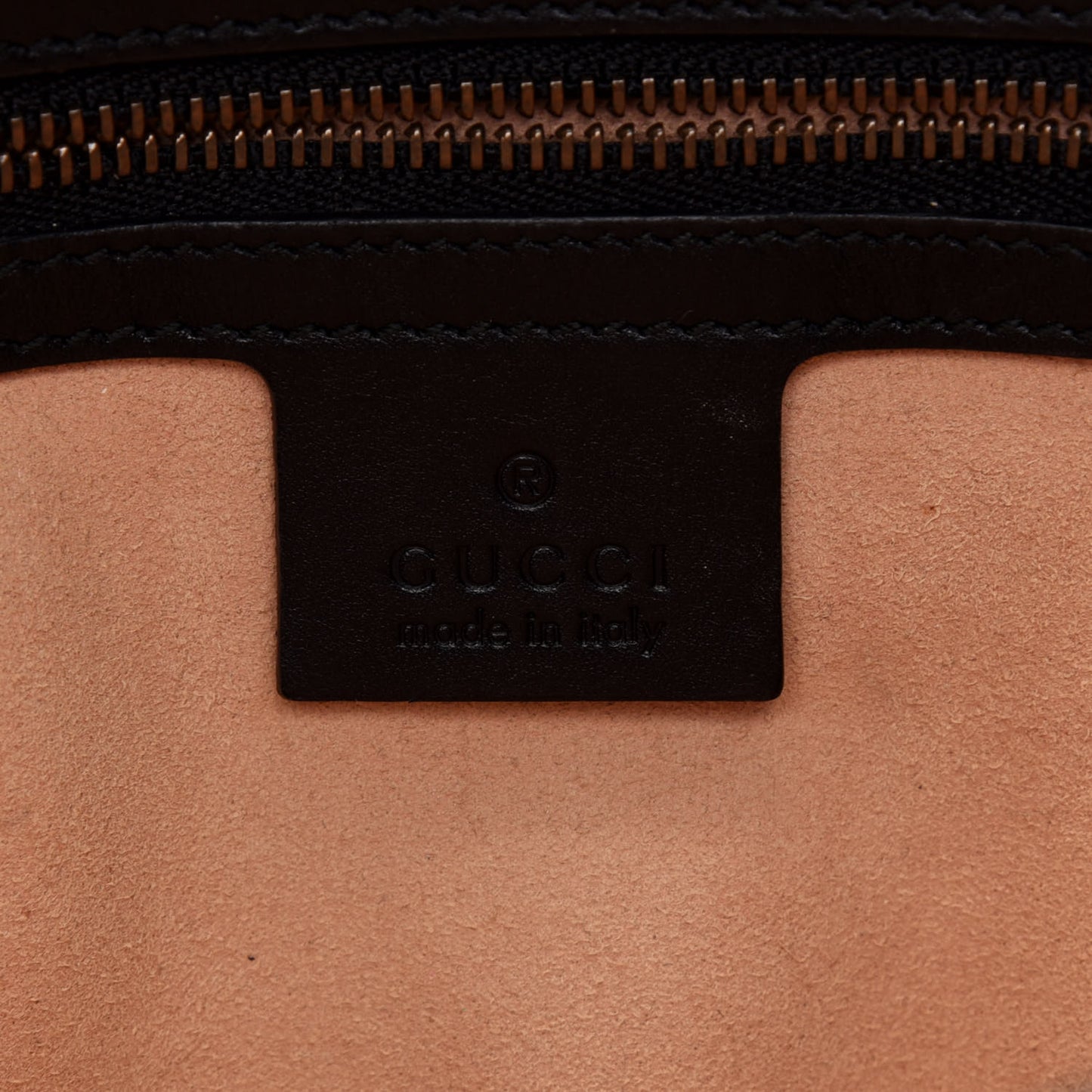 Calfskin Matelasse Medium GG Marmont Chain Shoulder Bag Black