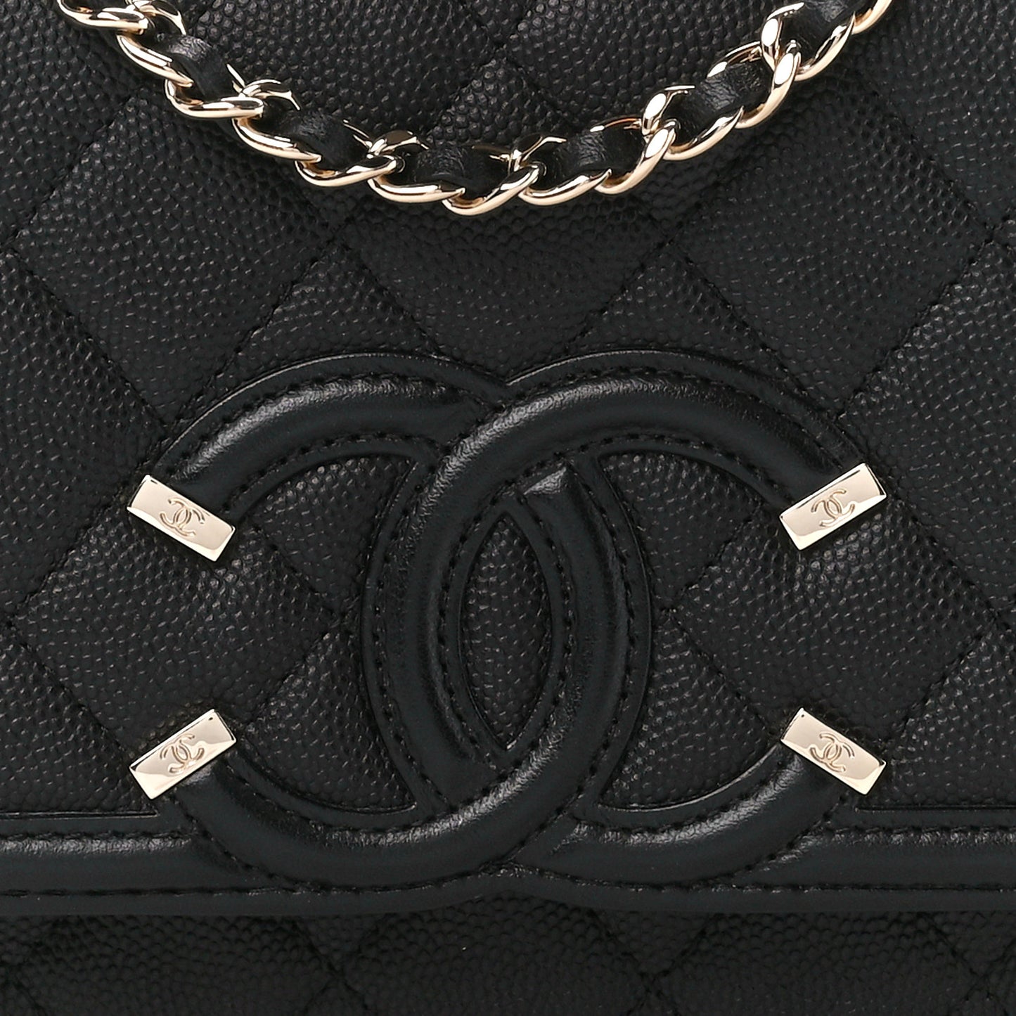 Caviar Quilted CC Filigree Wallet On Chain WOC Black