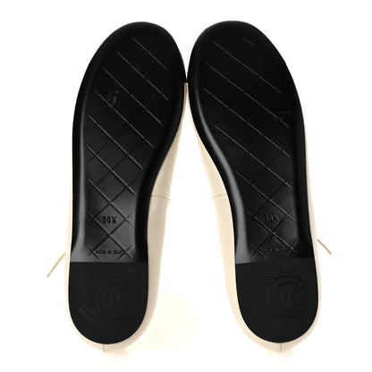 Chanel Lambskin Grosgrain Mary Jane Flats 38.5 Ivory Black 7 of 11