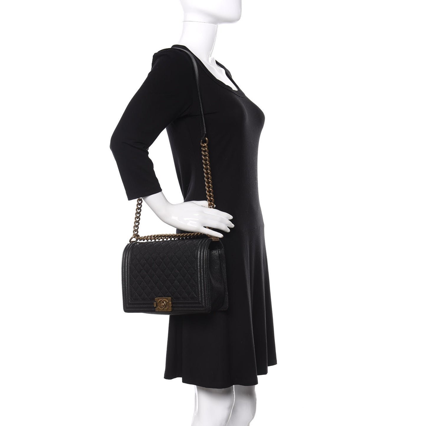 Caviar Quilted New Medium Boy Flap Black