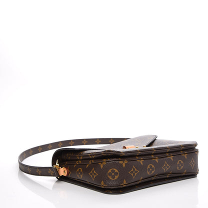 Louis Vuitton Monogram Pochette Metis 4 of 9