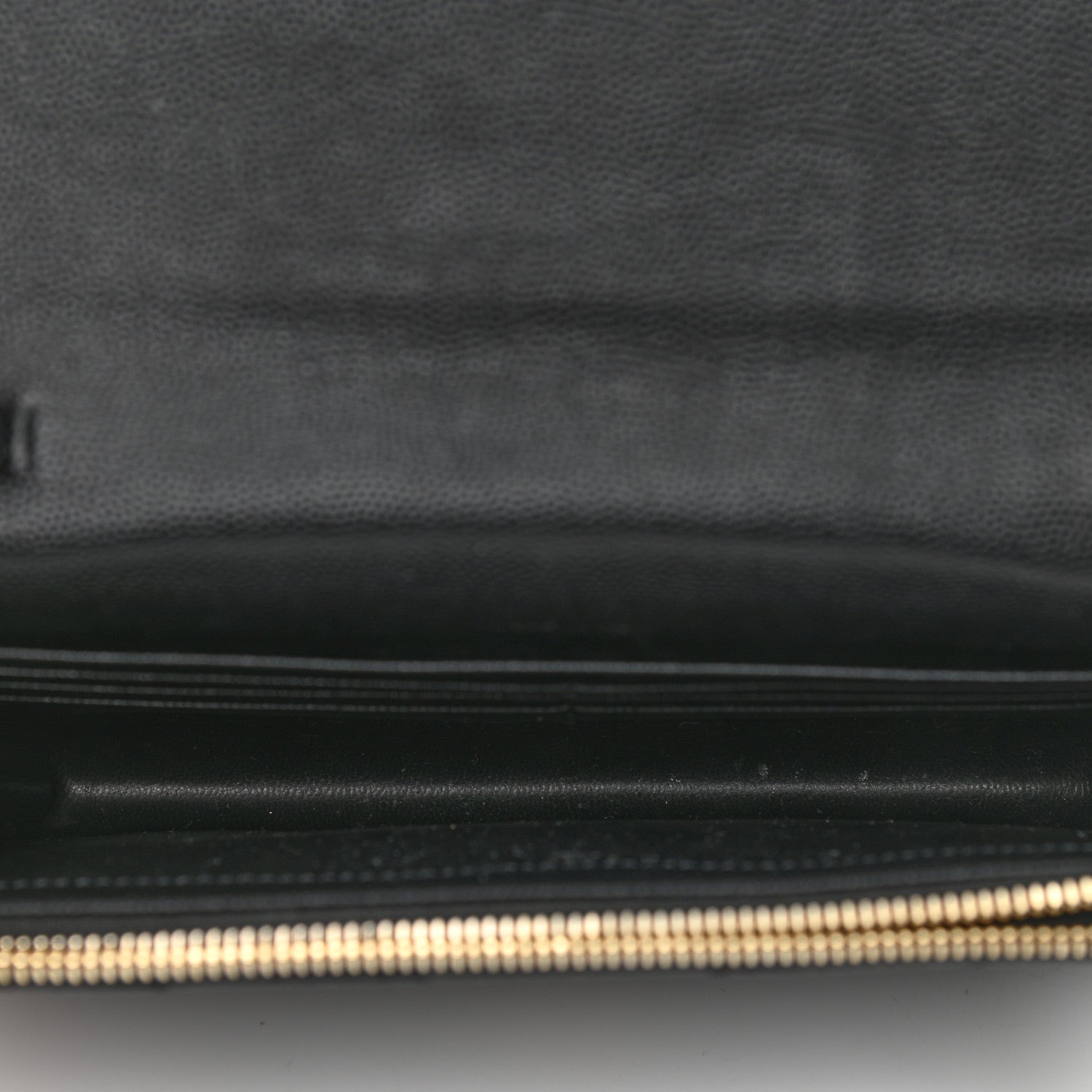 Saint Laurent Grain De Poudre Matelasse Chevron Monogram Chain Wallet Black 4 of 9