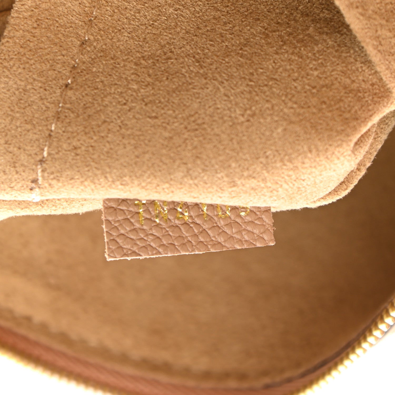 Louis Vuitton Monogram Daily Pouch Sesame 7 of 7