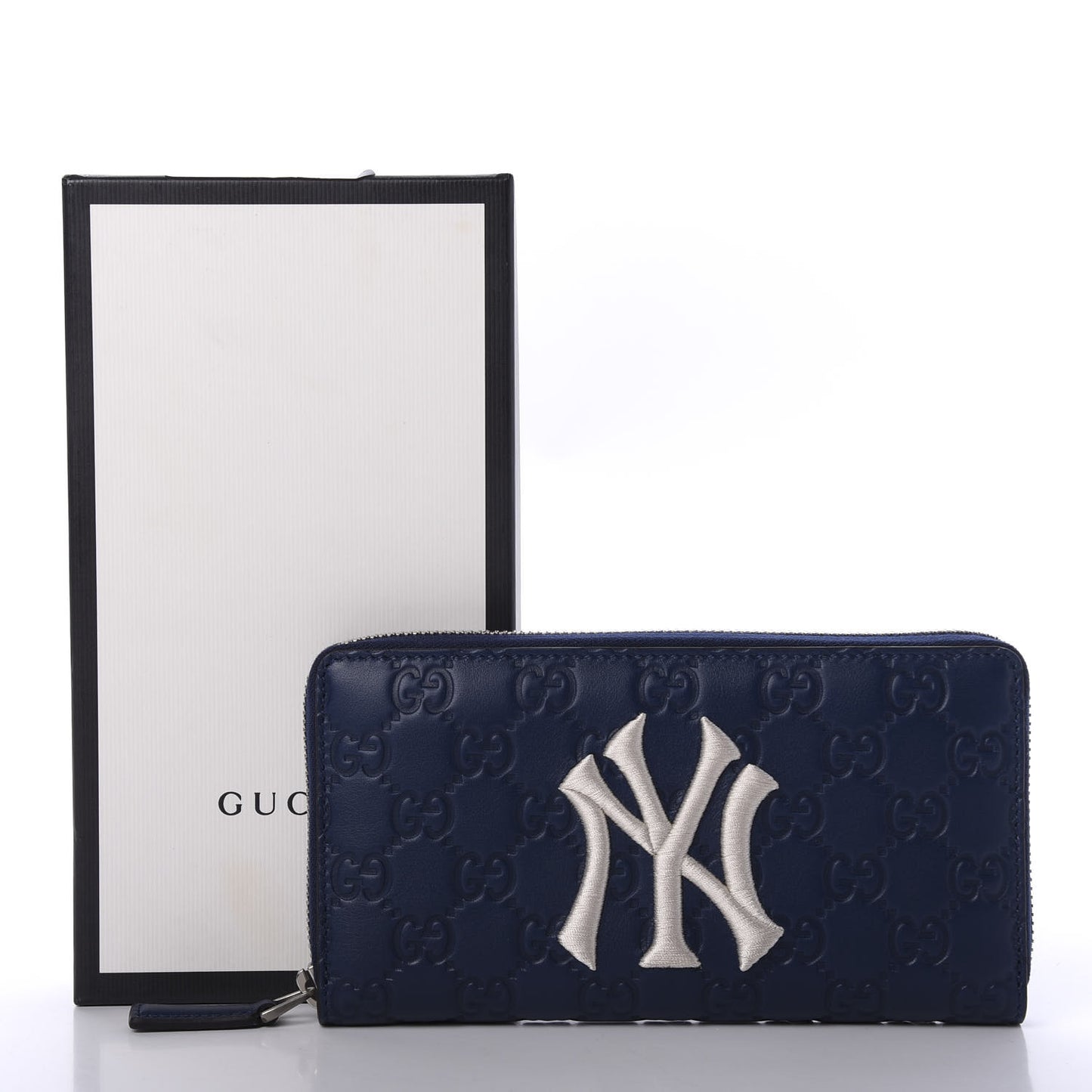 X MLB Guccissima Signature NY Yankees Embroidered Zip Around Wallet Royale Ivory