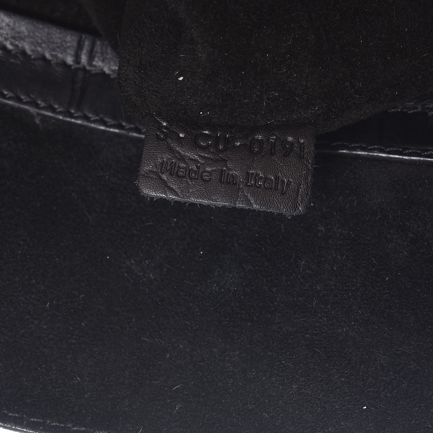 Crocodile Embossed Calfskin Medium Phantom Luggage Black