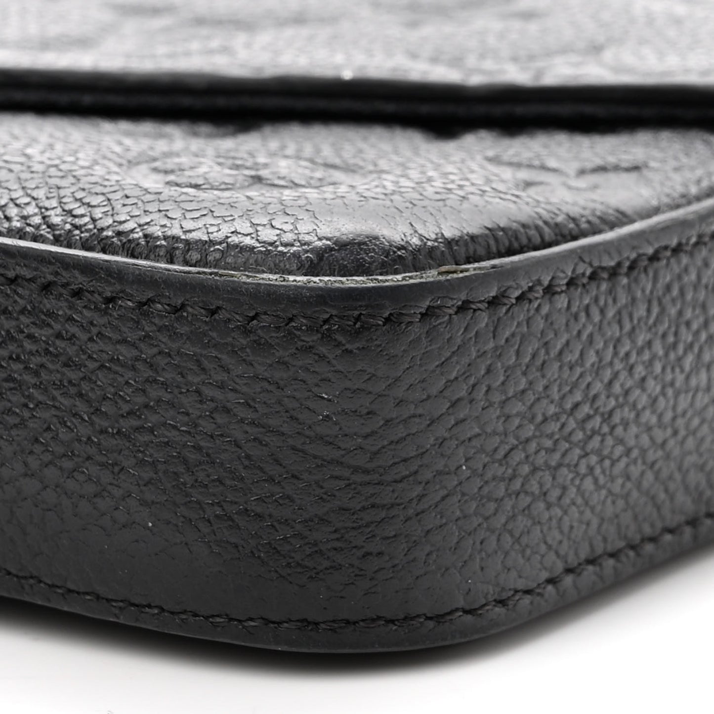 Empreinte Pochette Felicie Chain Wallet Black
