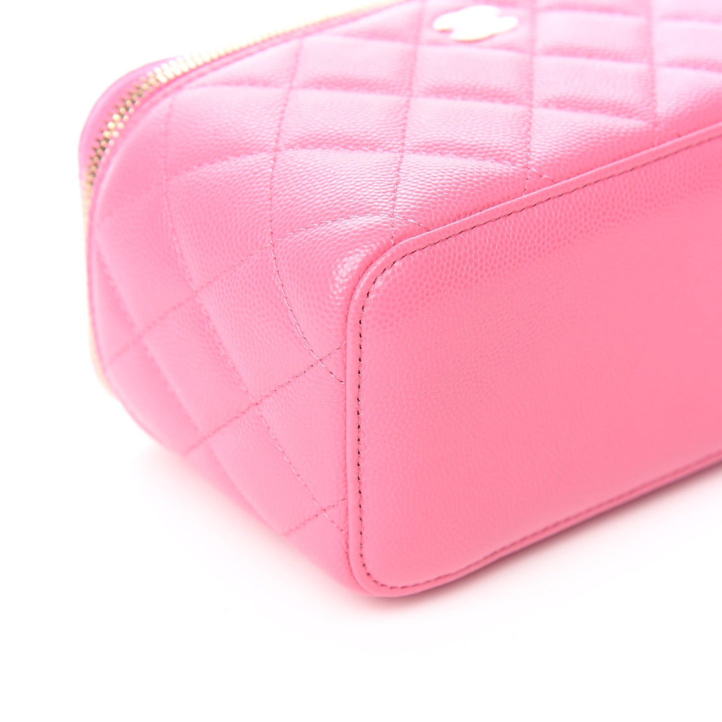 Caviar Quilted Small Vanity Case With Chain Pink