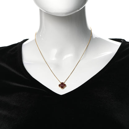 Van Cleef & Arpels 18K Yellow Gold Carnelian Vintage Alhambra Pendant Necklace 2 of 7
