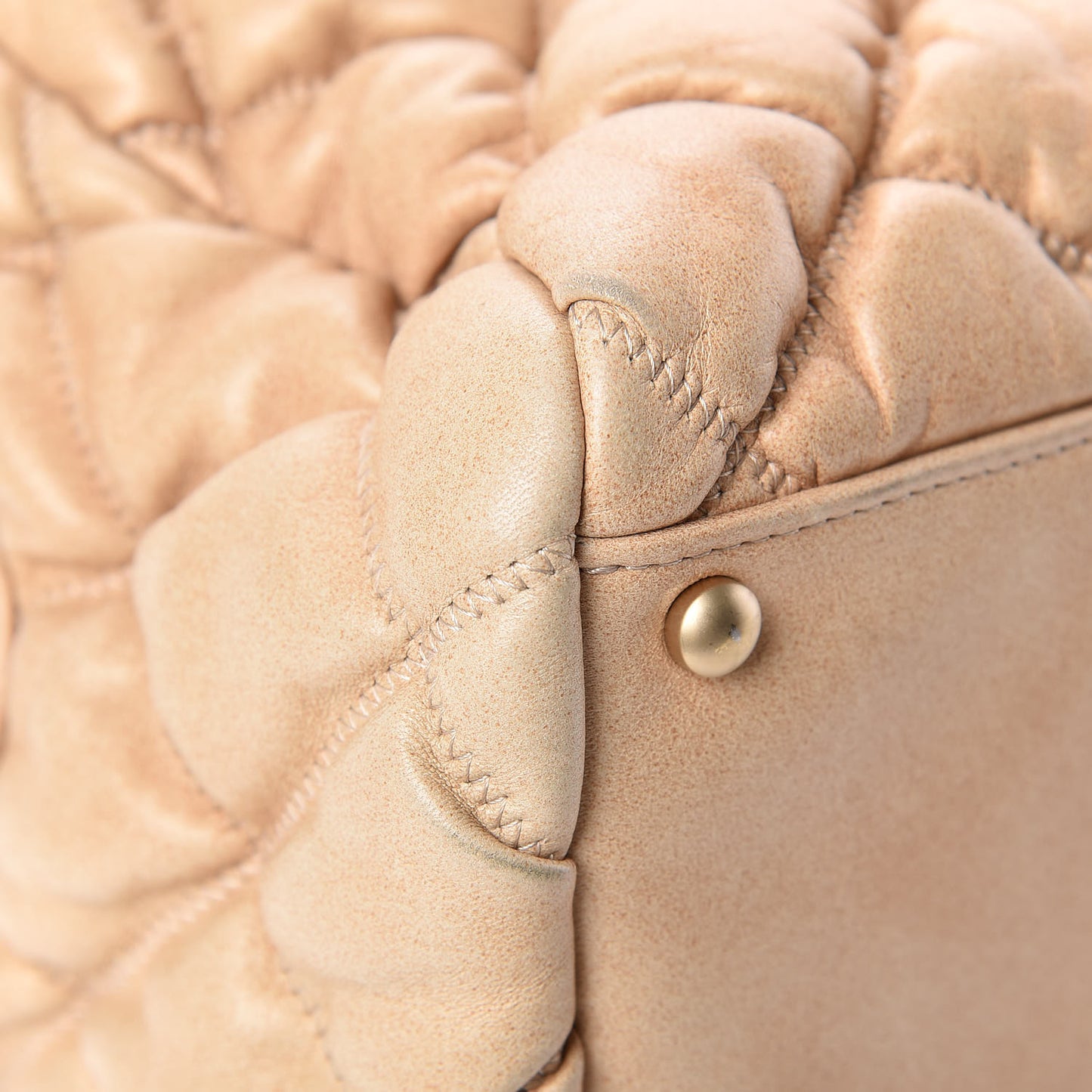 Lambskin Bubble Quilt Bowler Beige