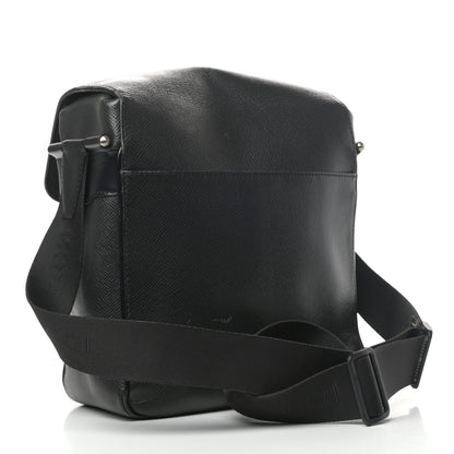 Louis Vuitton Taiga Yaranga Camera Bag Ardoise 3 of 11