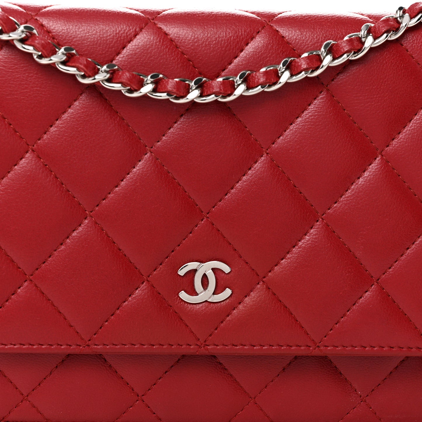 Lambskin Quilted Wallet On Chain WOC Red