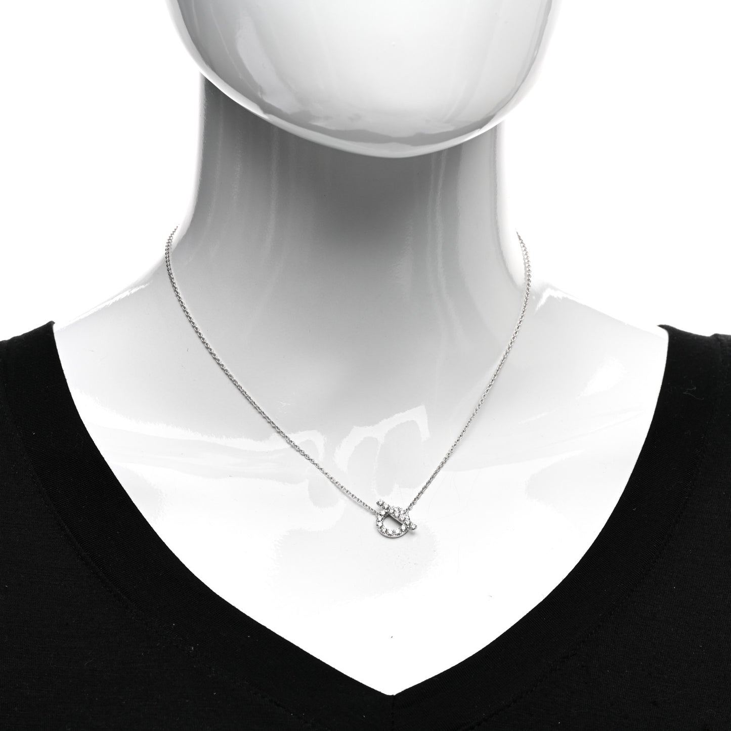18K White Gold Diamond Finesse Pendant Necklace