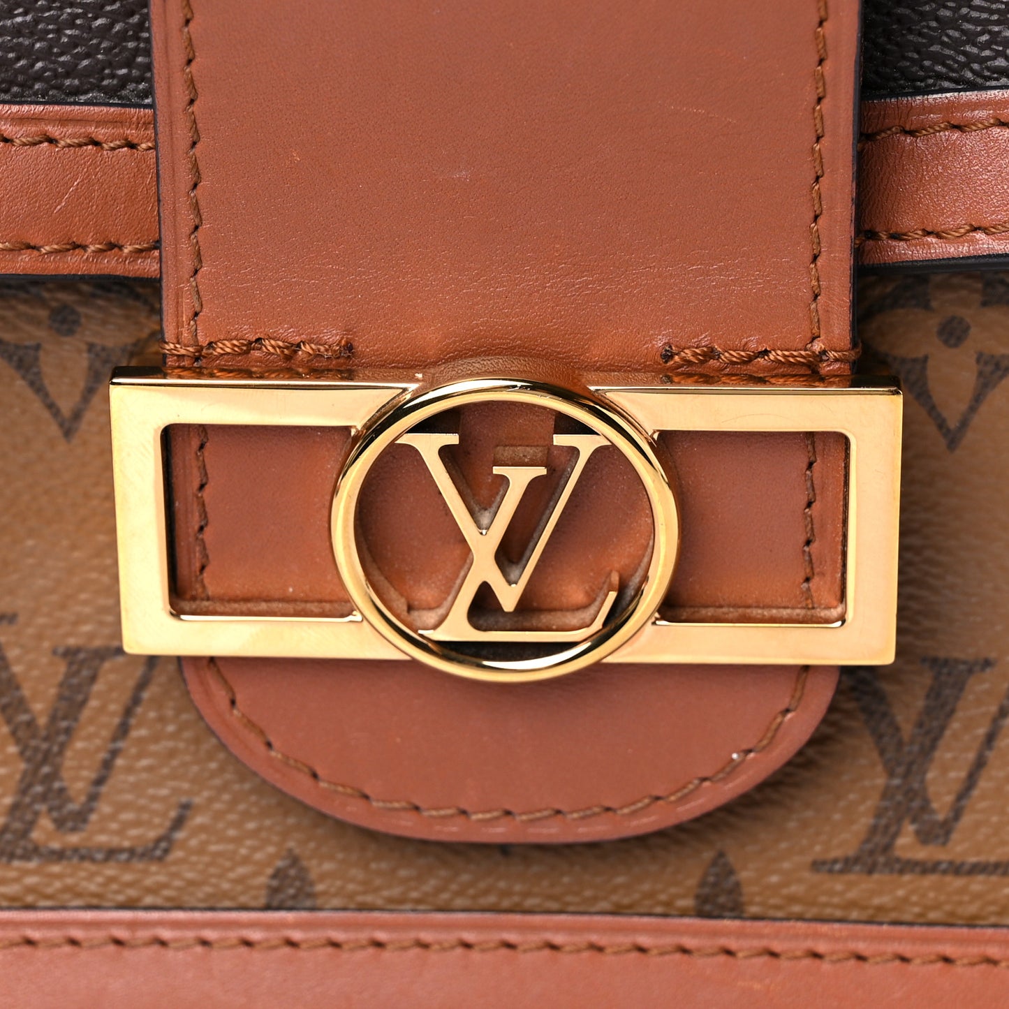 Reverse Monogram Dauphine MM