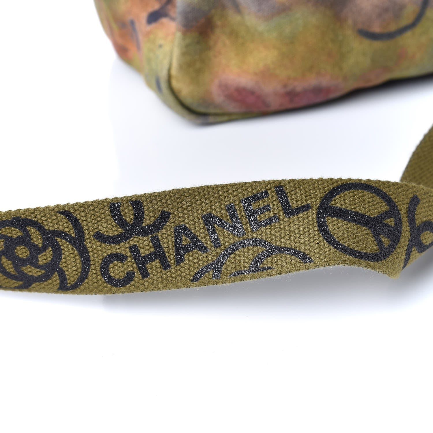 Chanel Washed Toile Large Graffiti On The Pavements Messenger Khaki Multicolor 14 of 17