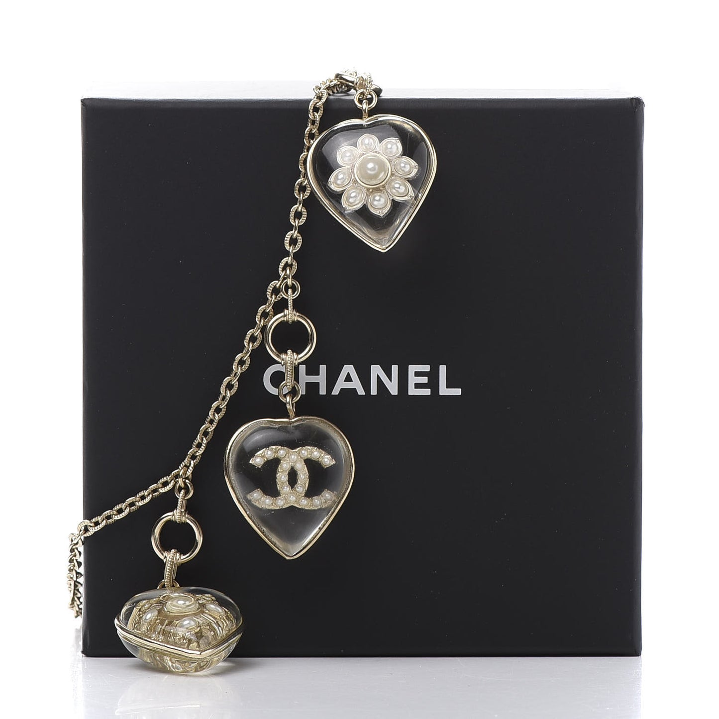 Resin Pearl Heart CC Pendant Necklace Gold