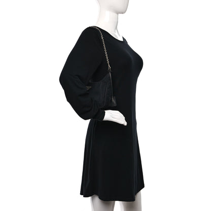 Prada Nylon Re-Edition 2005 Shoulder Bag Black 2 of 12