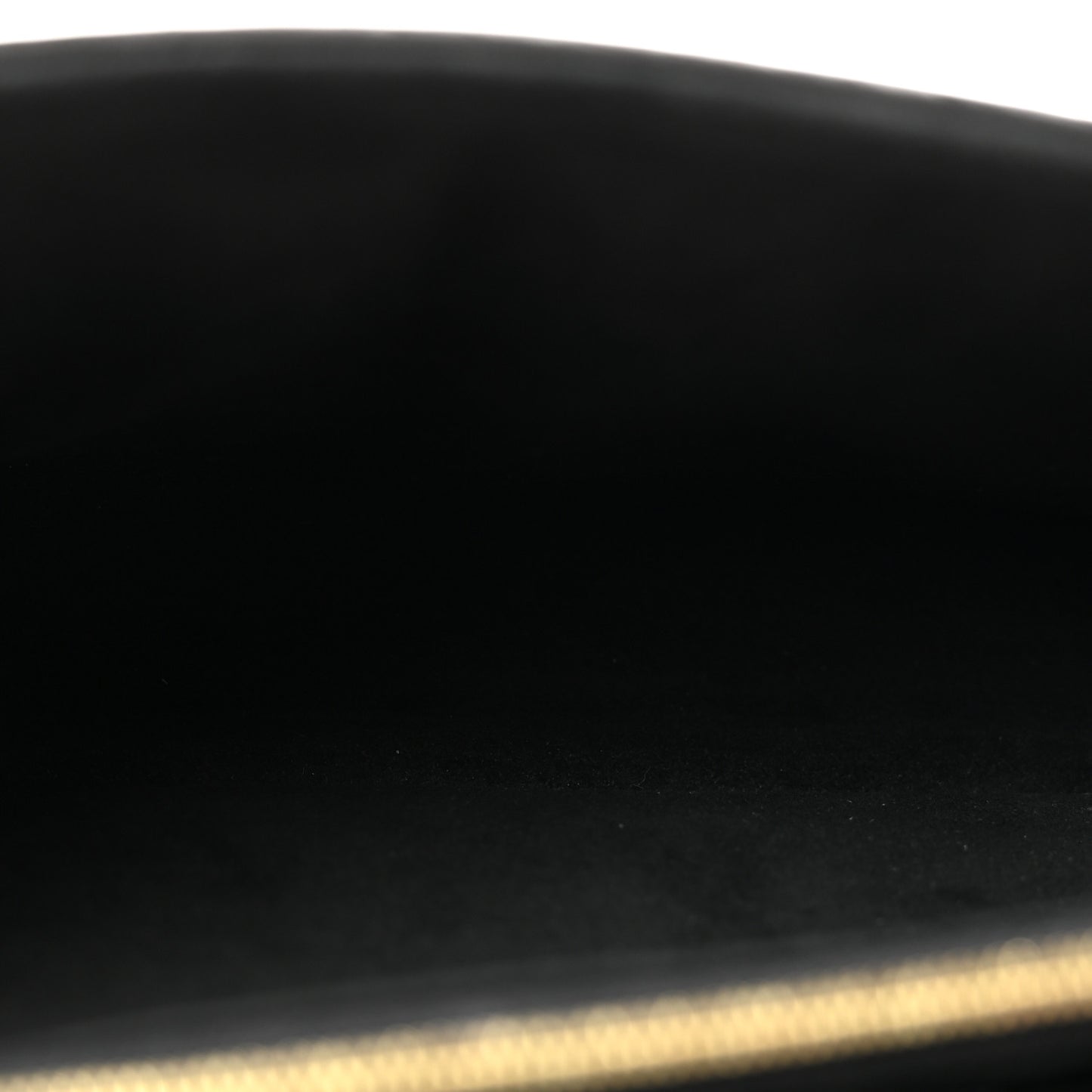 Monogram Victoire Black