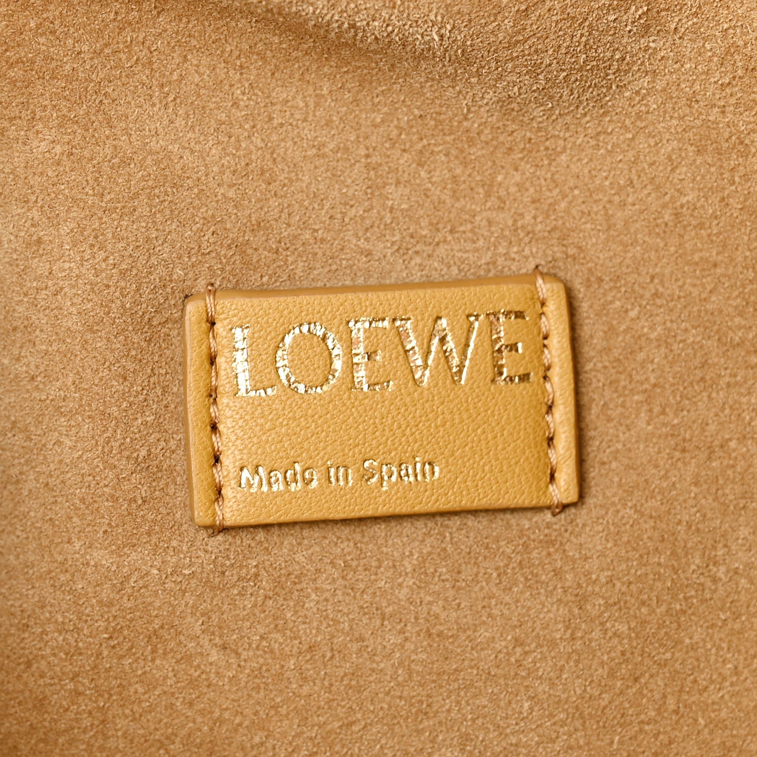 Loewe Mellow Nappa Donut Medium Chain Flamenco Knot Clutch Sahara 6 of 10