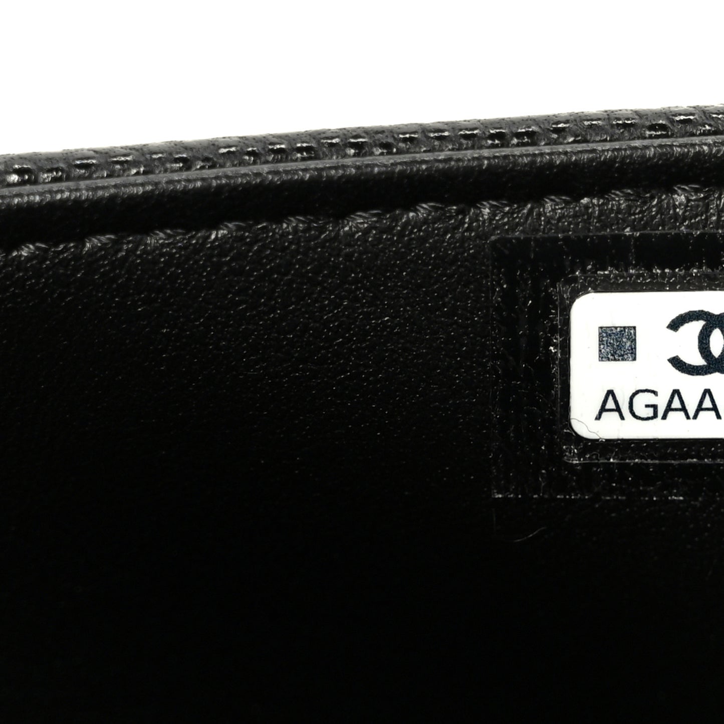 Shiny Caviar Mini Preppy Coco Shoulder Bag Black
