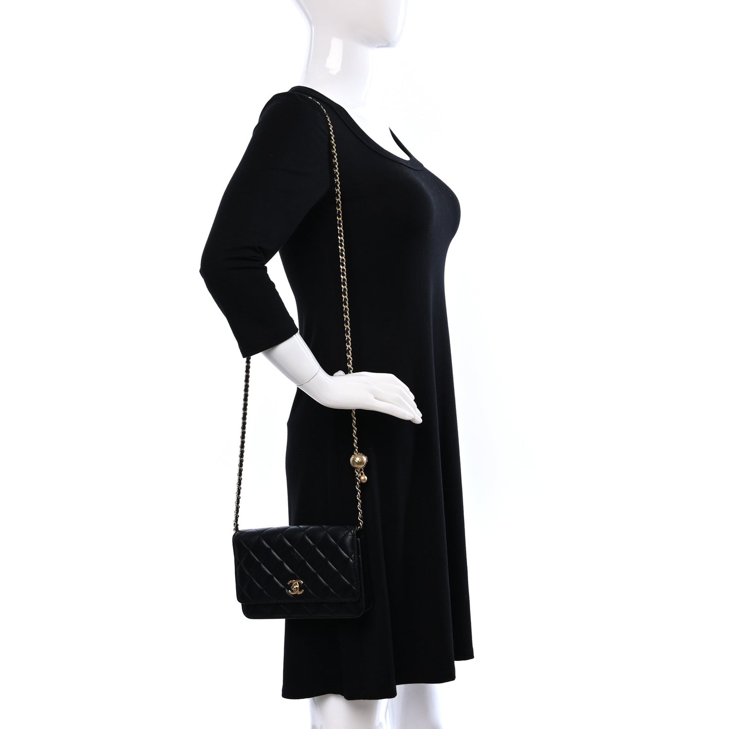 Lambskin Quilted CC Pearl Crush Wallet on Chain WOC Black