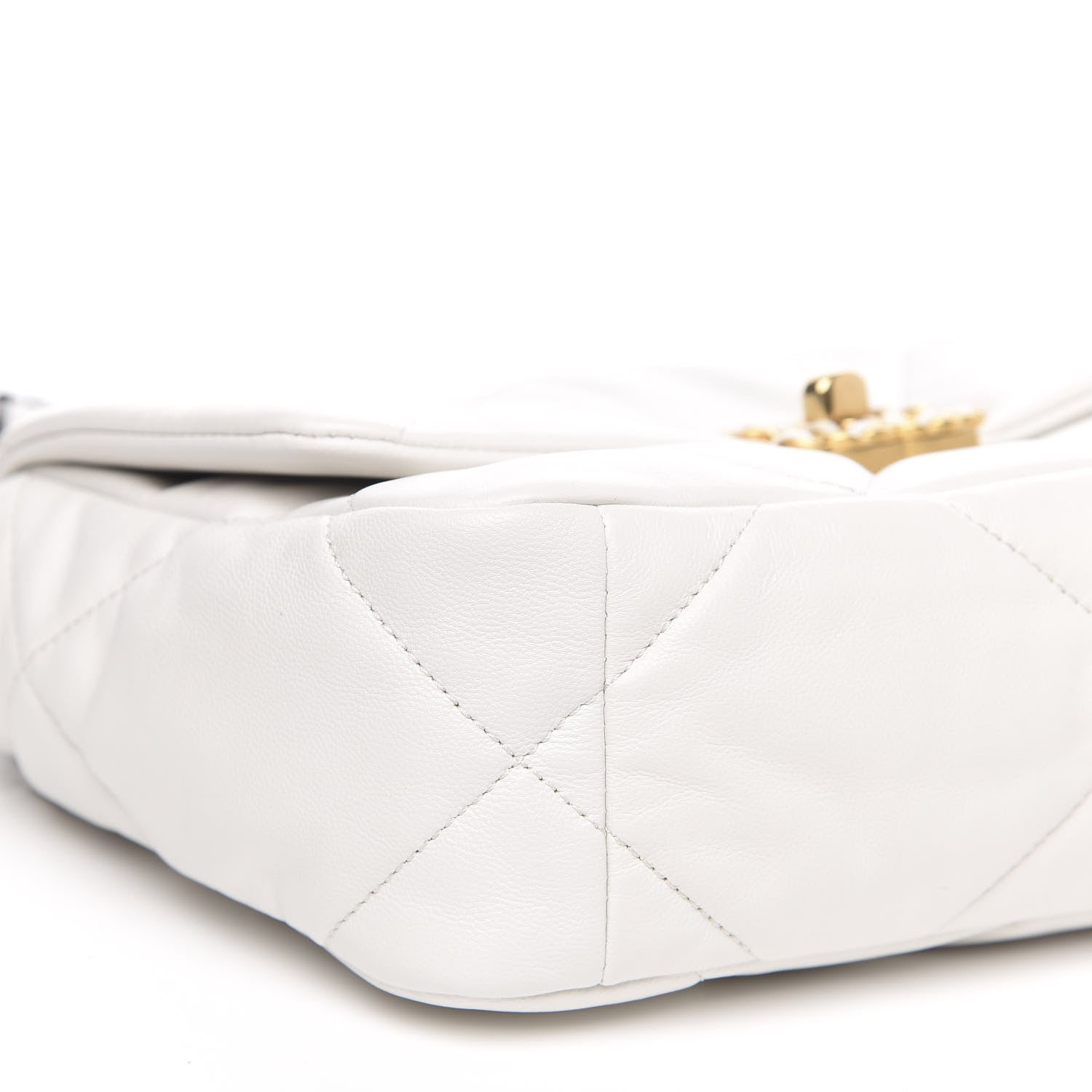 Chanel Goatskin Quilted Medium 19 Flap White 8 of 11