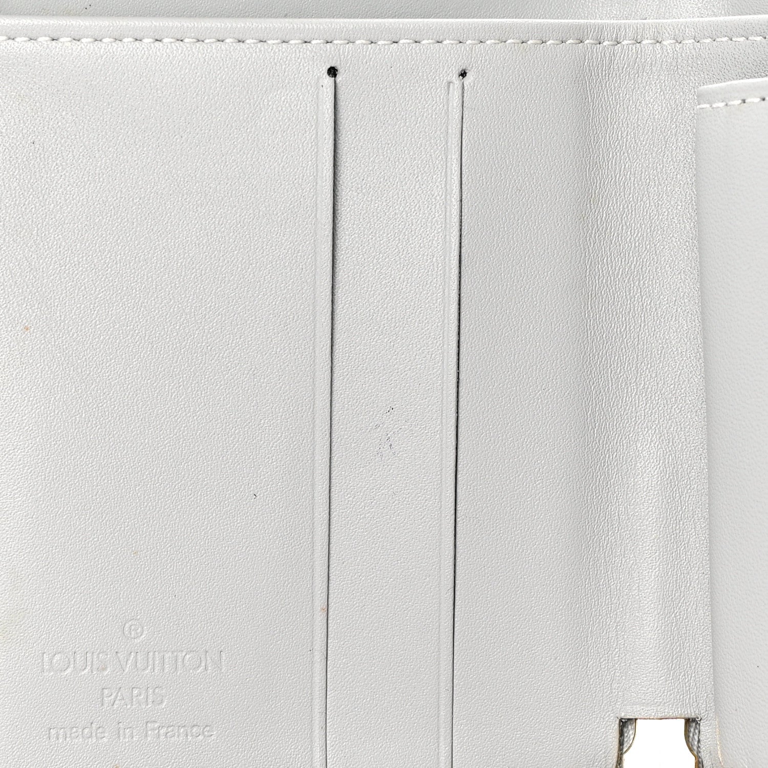 Louis Vuitton Vernis Broome Zip Wallet Gris 9 of 18