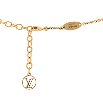 Louis Vuitton Essential V Necklace Gold 4 of 4