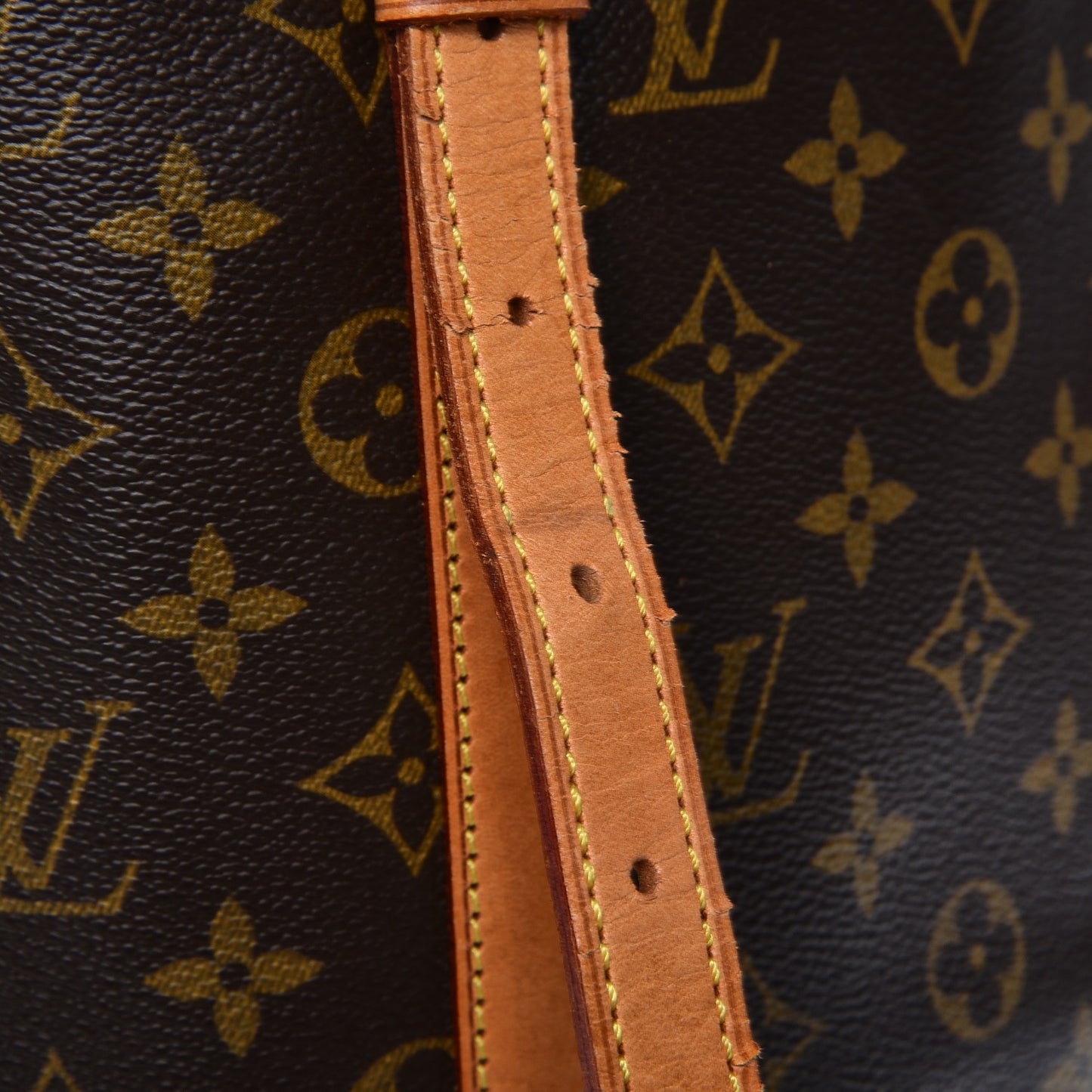 Monogram Bucket 27