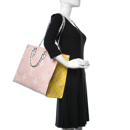 Louis Vuitton Monogram Giant Onthego GM Rouge Rose 2 of 12