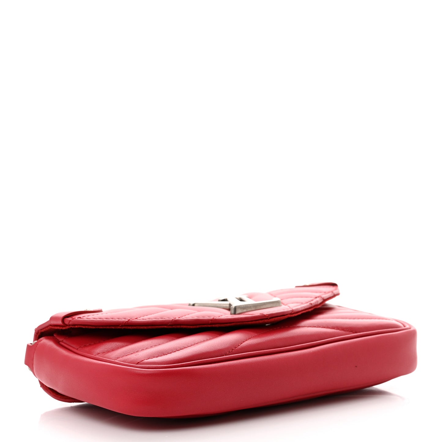 Calfskin New Wave Chain Pochette Scarlet