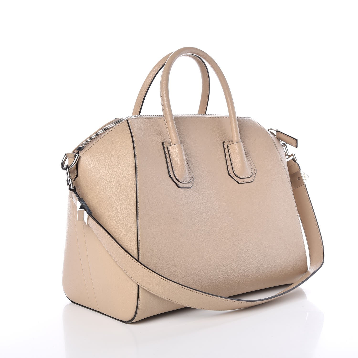 Givenchy Sugar Goatskin Medium Antigona Sand 3 of 16