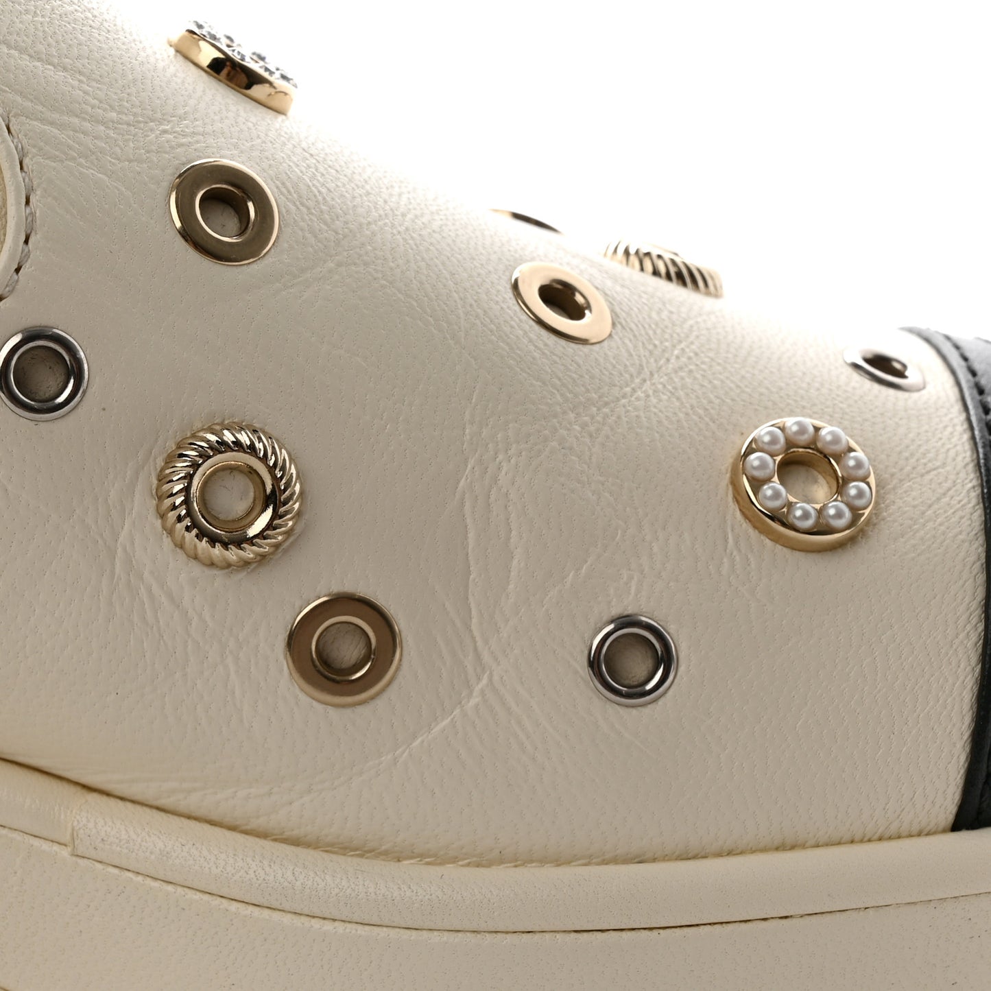 Lambskin Riveted Cap Toe Short Boots 38 Ivory Black