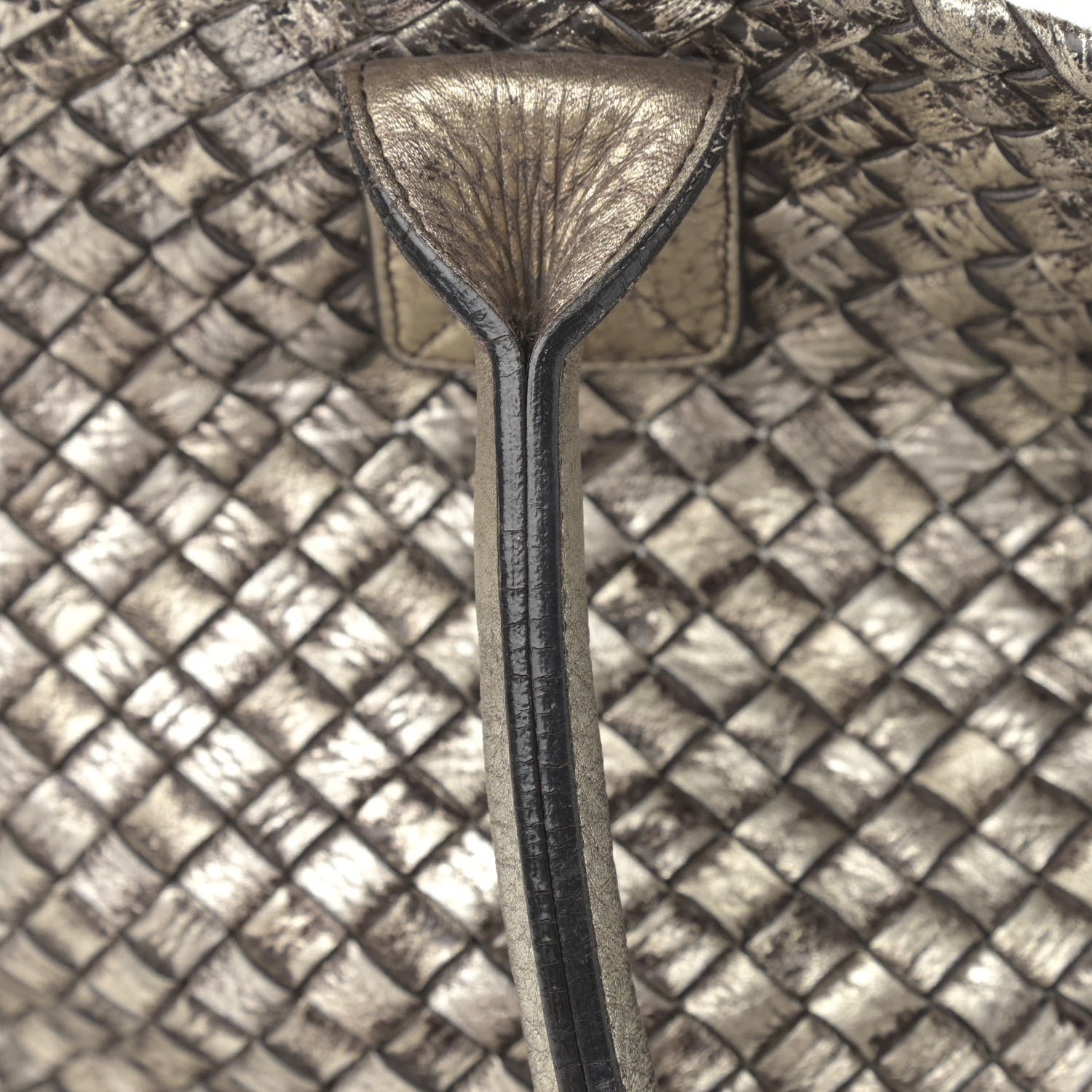 Bottega Veneta Intrecciato Medium Cabat Platino Ossidato 23 of 23