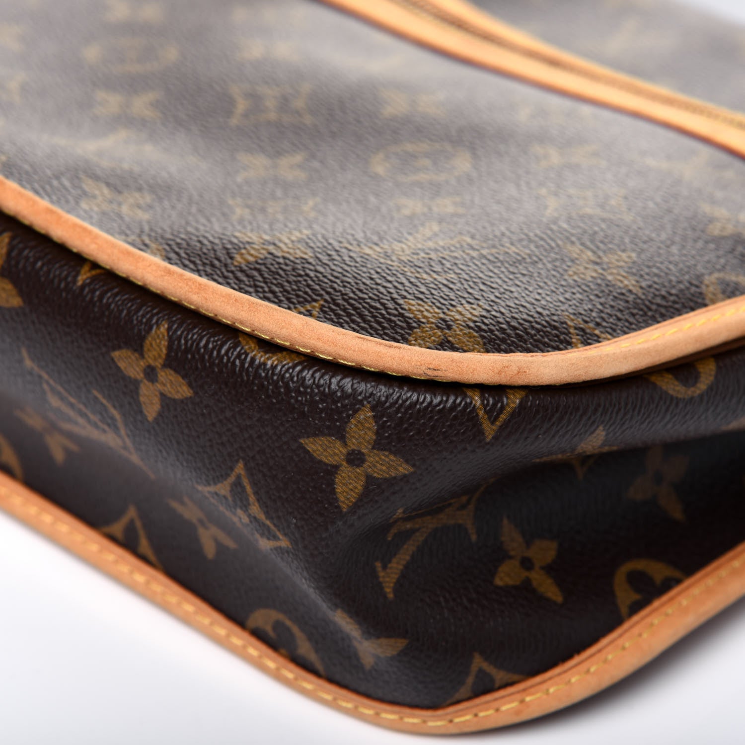 Louis Vuitton Monogram Bosphore PM Messenger 19 of 27