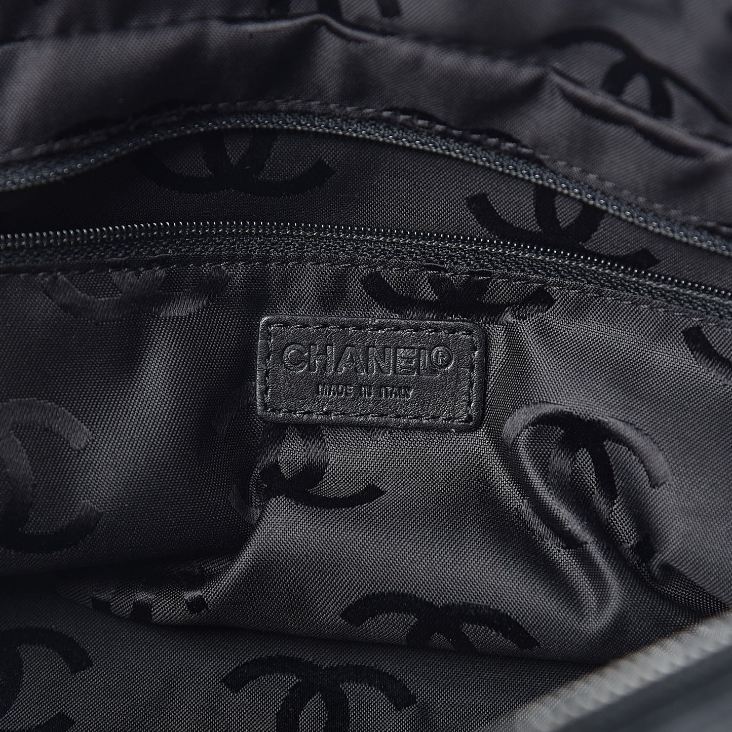 Jersey Quilted Chocolate Bar Shoulder Bag Black