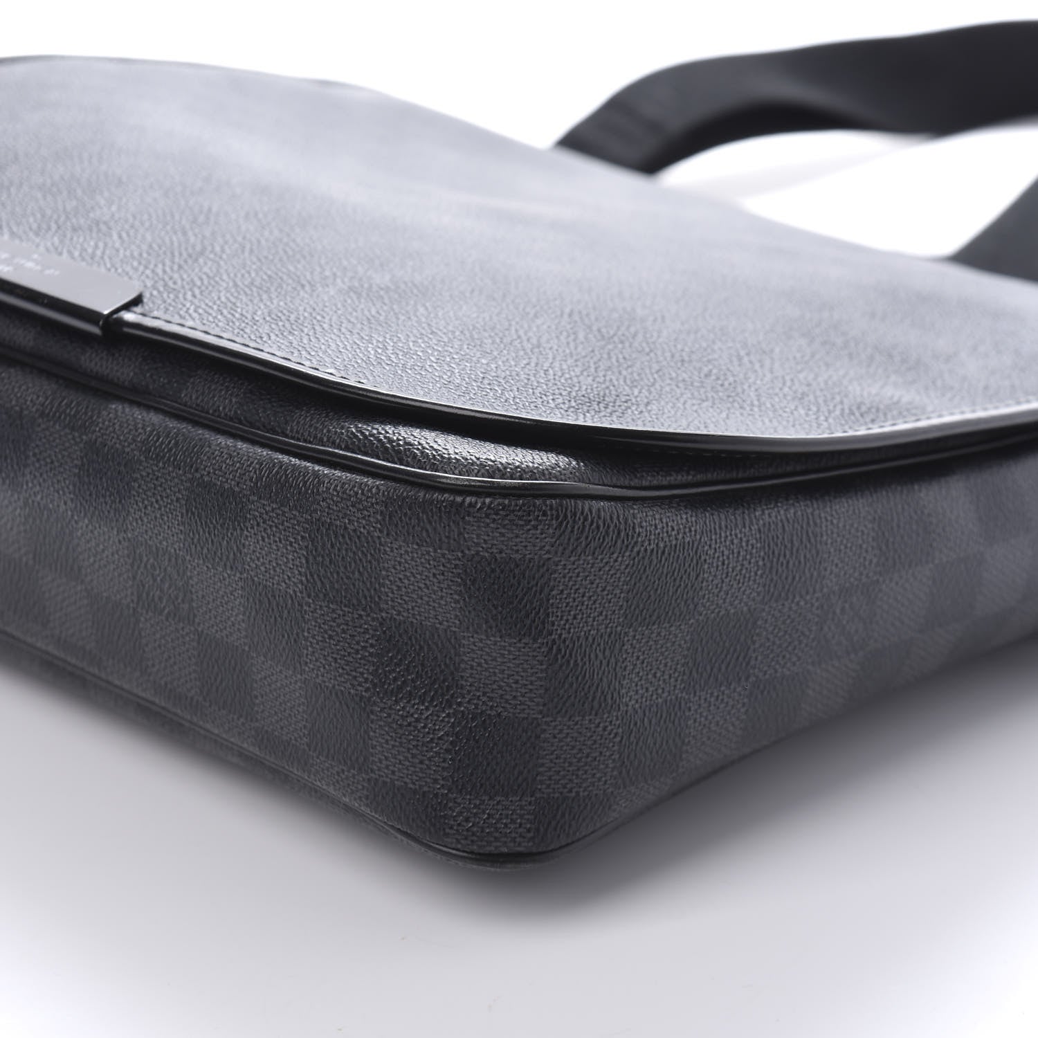 Louis Vuitton Damier Graphite Daniel MM 6 of 8