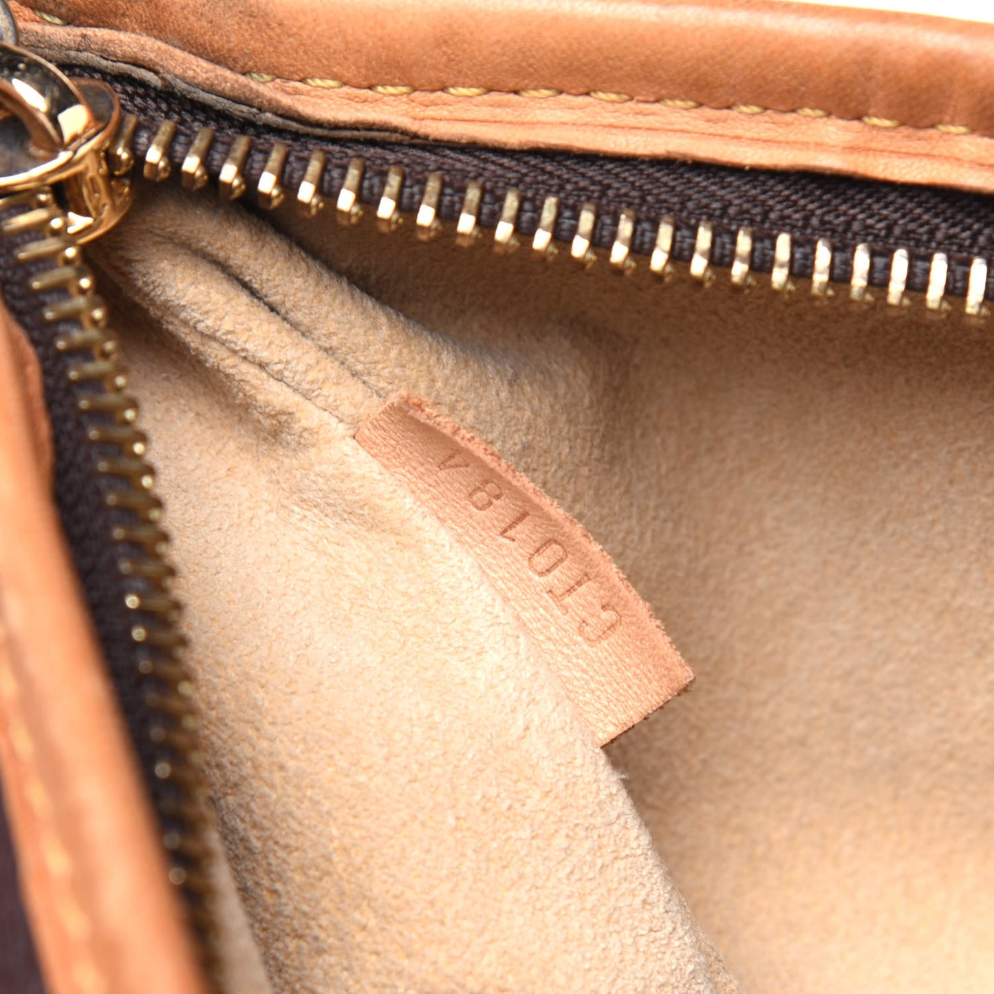 Monogram Estrela MM