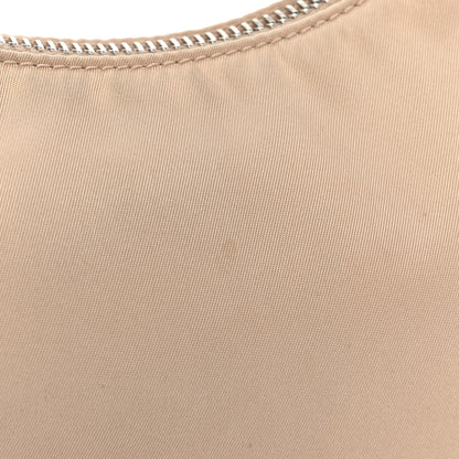 Prada Nylon Re-Edition 2005 Shoulder Bag Deserto 16 of 18