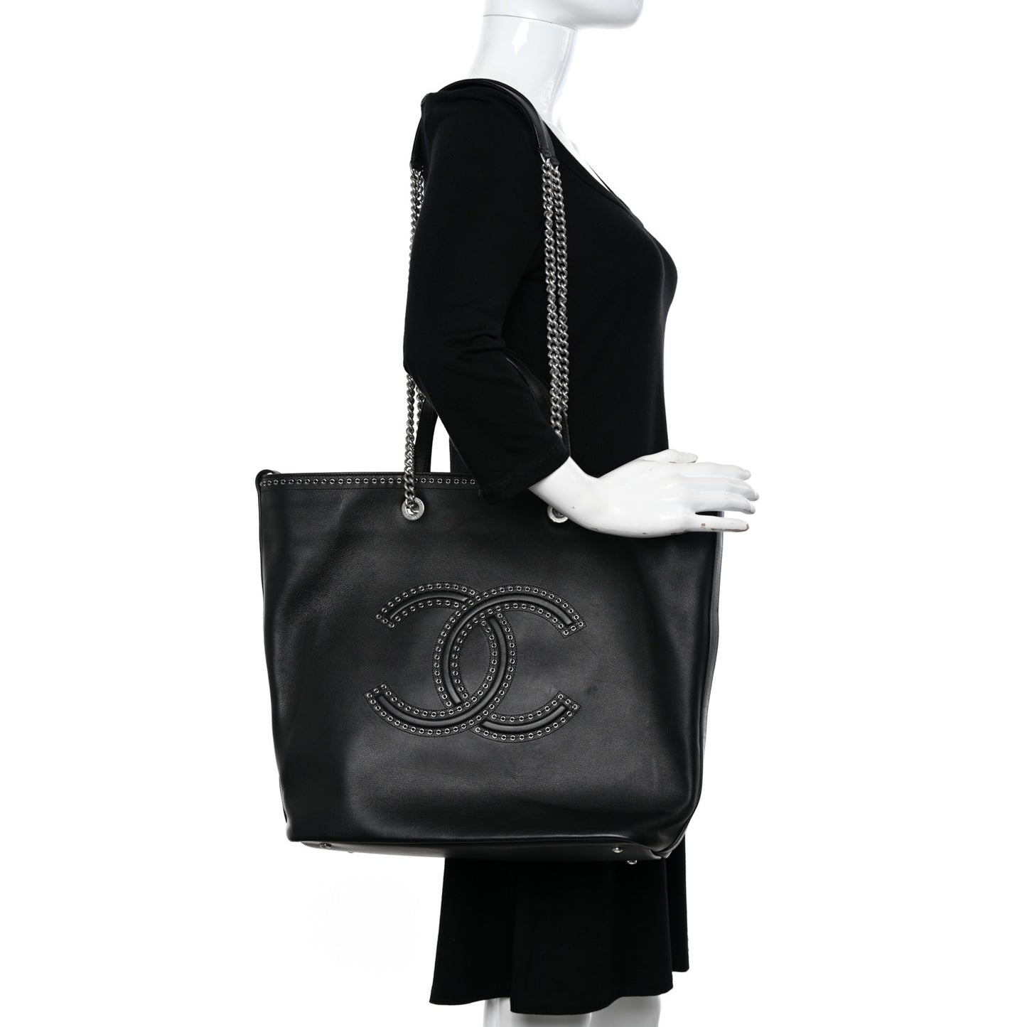 Grained Calfskin Large Coco Eyelets Shopping Tote Black