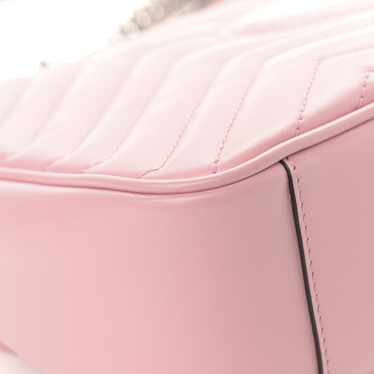 Calfskin Matelasse Small GG Marmont Shoulder Bag Wild Rose