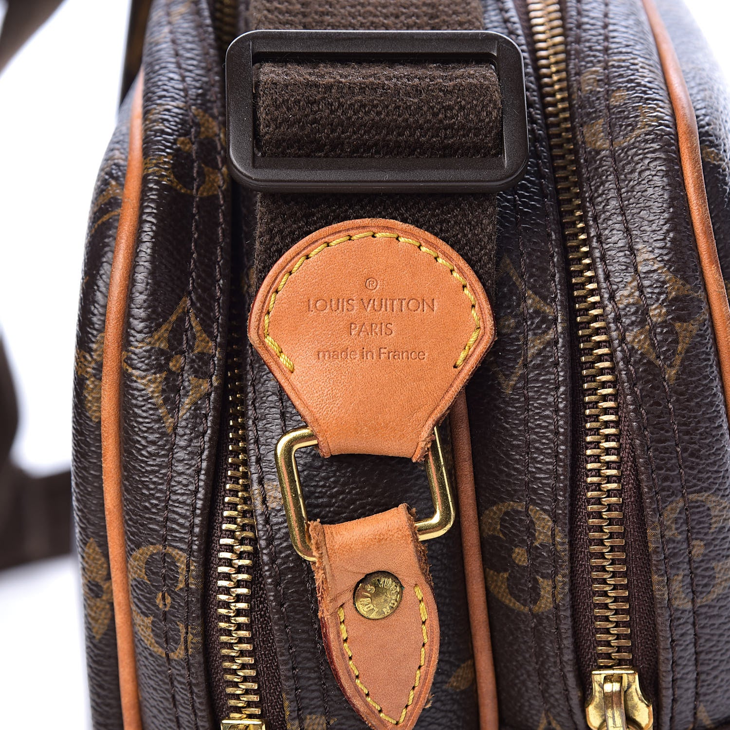 Louis Vuitton Monogram Reporter PM 6 of 12