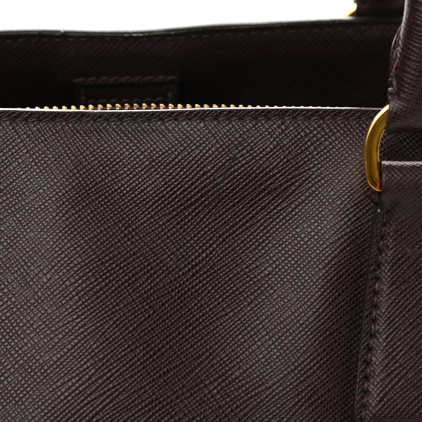 Saffiano Medium Galleria Double Zip Tote Amaranto
