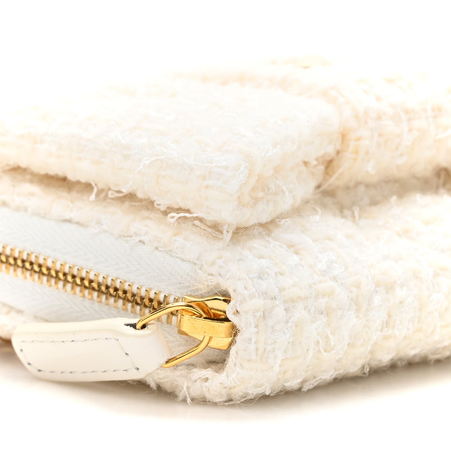 Tweed Quilted Bow Flap Card Holder On Chain White