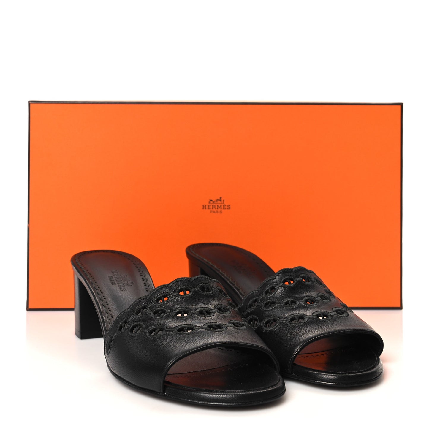 Lambskin Embroidered Gwladys Sandals 38 Black