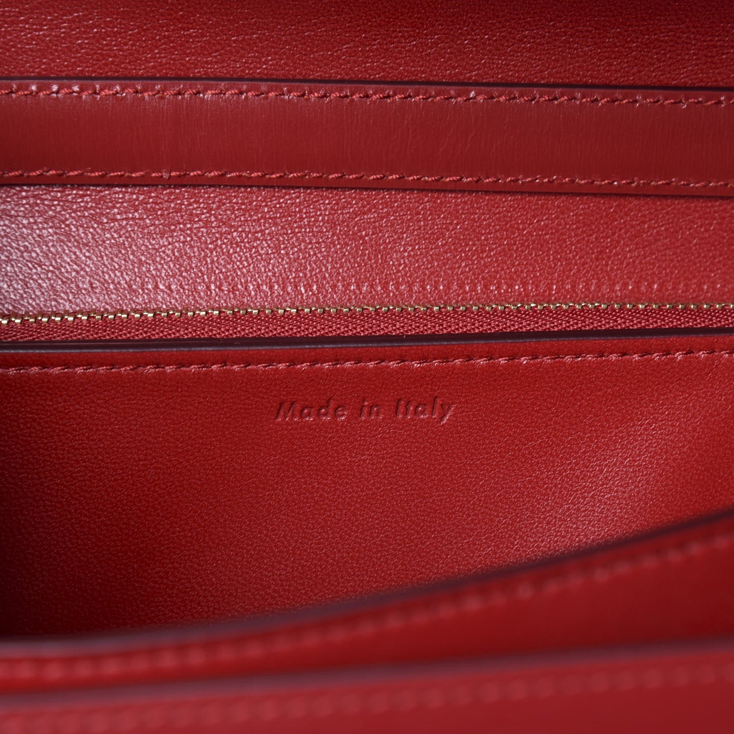 Box Calfskin Medium Classic Box Flap Bag Red